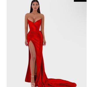 Albina Dyla Red Corset Gown with Slit – M – Worn Once